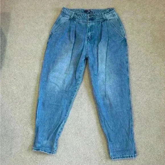 Fashion nova blue high rise wide jeans in size 11 - Picture 1 of 5